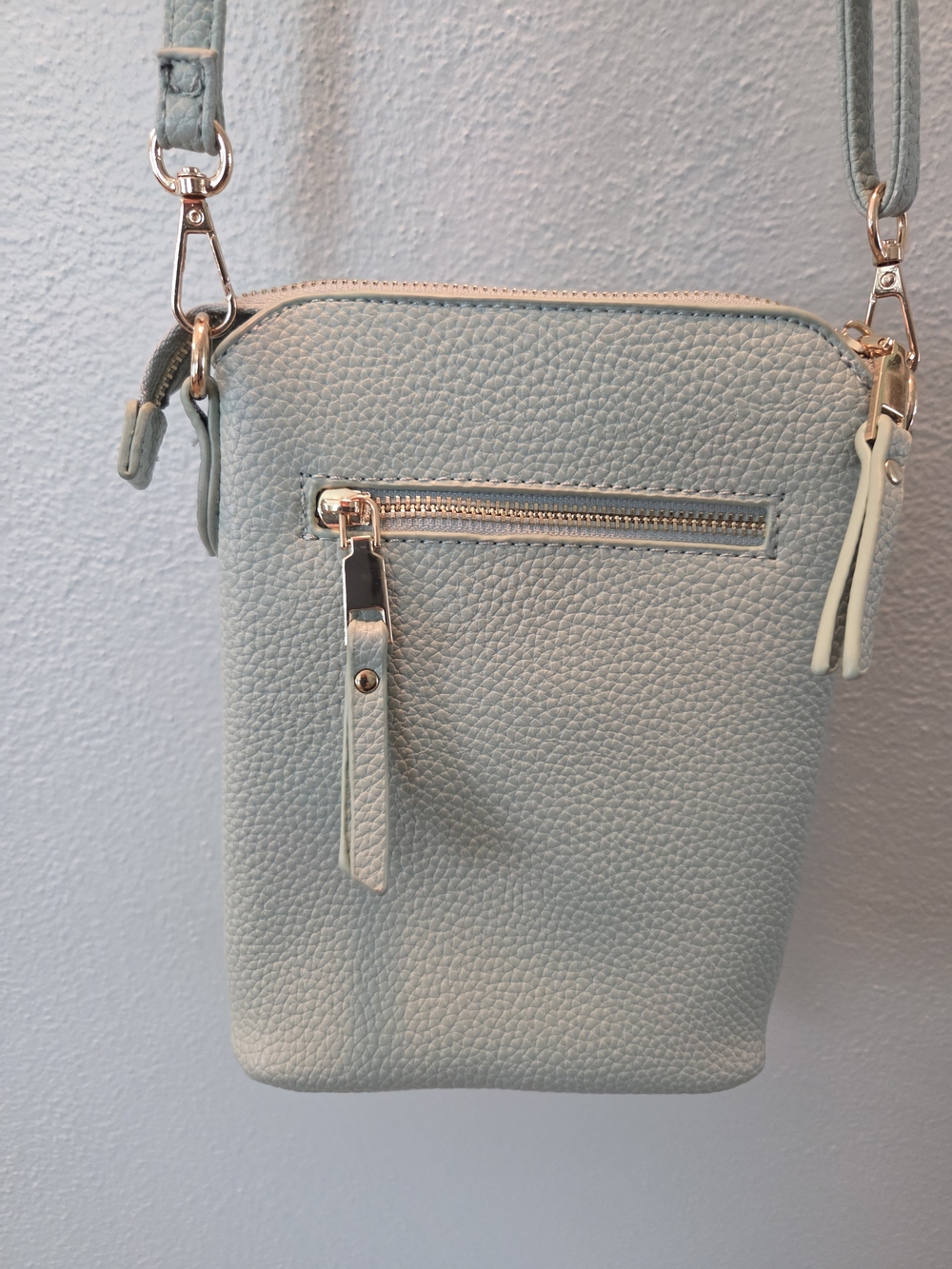 Light Blue Pebbled Crossbody Phone Bag
